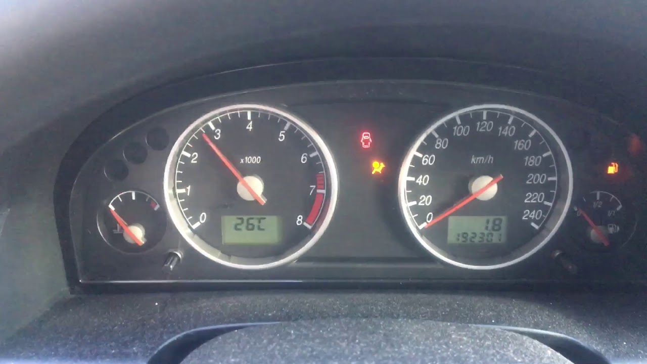 T2601 ДВС (Двигатель) Ford Mondeo-3 1.8i CHBB