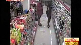 [東森新聞HD]店員見義勇為抓小偷 警封「正義哥」
