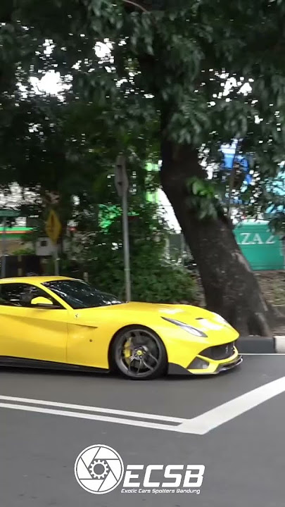 SUARA V12 FERRARI GA PERNAH SALAH! (F12 Berlinetta Jakarta, Indonesia) #shorts