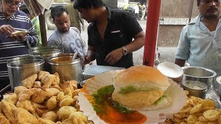 Samosa 10 rs - Vada Pav & Sandwich 12 rs - Aloo Bajji 20 rs Plate | Common Street Food Mumbai