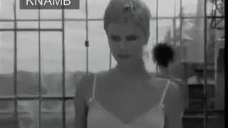 Charlize Theron Cat Walk