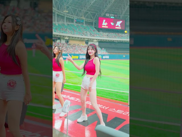 2026 SSG랜더스 정설아 치어리더 직캠 아웃송