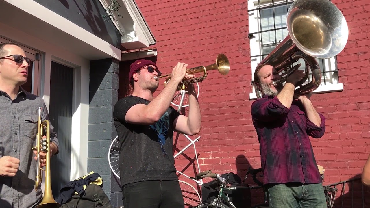 Noon NYE with NoBS Brass Band