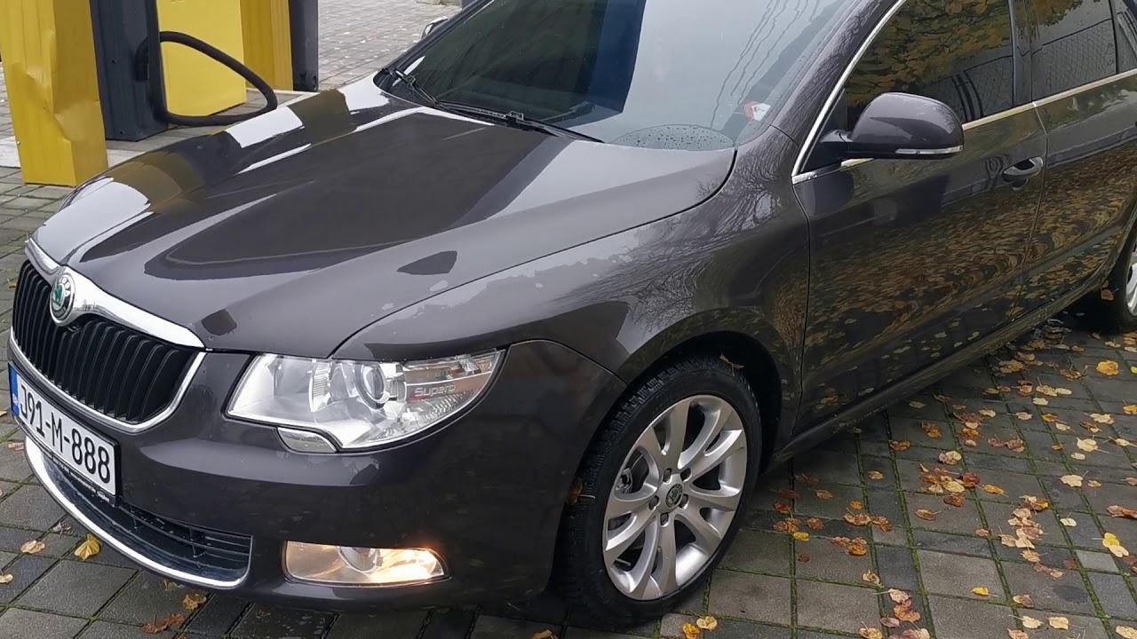 Skoda Superb 2.0 TSI 200hp Start up and Sound