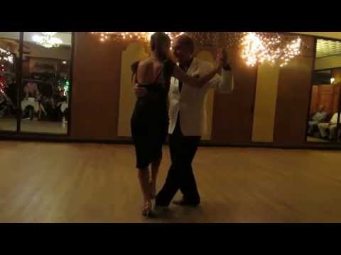 Carlos De Chey and Mariana Fresno @ La Milonga Rosa.. Friday, August 08, 2014