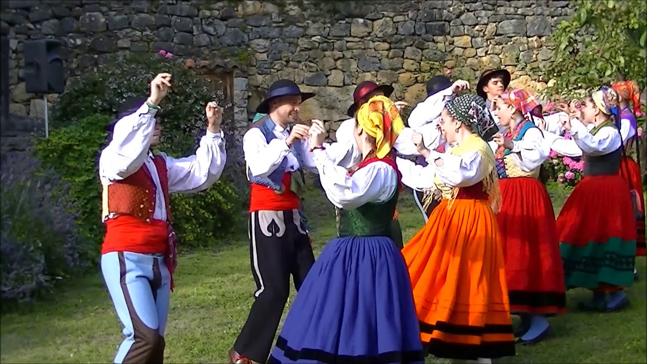 Jota Purriega al  Rabel, con el Romancero en la Calle y Coros y Danzas de Santander