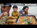 리얼가족먹방:)매콤한 콩나물떡볶이와 납작만두,김말이 튀김 먹방ㅣRice TteokbokkiㅣMUKBANGㅣEATING SHOW