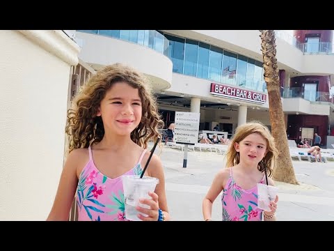 WOW! All East Fremont Street Hotels & Casinos - Las Vegas, Nevada