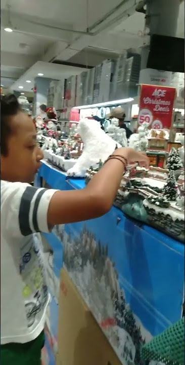 LIHAT SALJU DI TOKO, SEPERTI APA SIH #NATAL #natal #pohonnatal #short