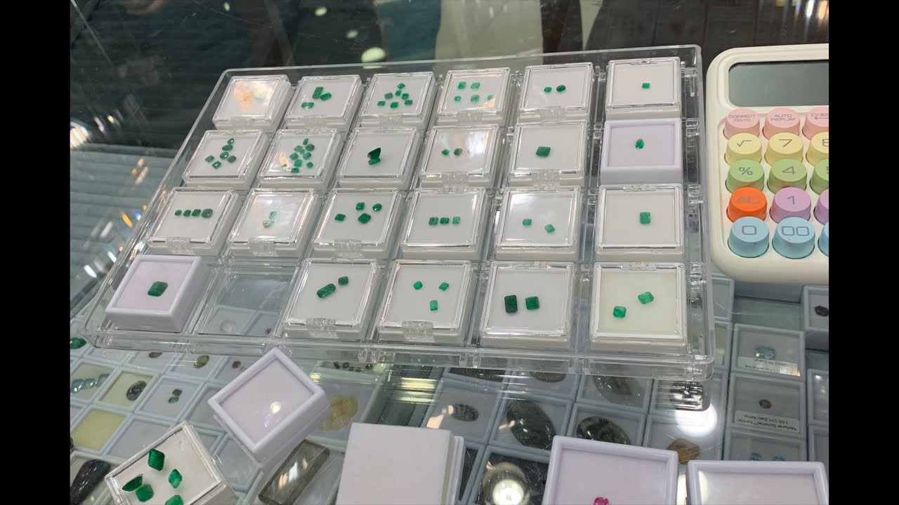 Jibran Gems Gallery is live|emerlads|rings|rough garnet|tourmaline|live show|jisa gems and jewellery