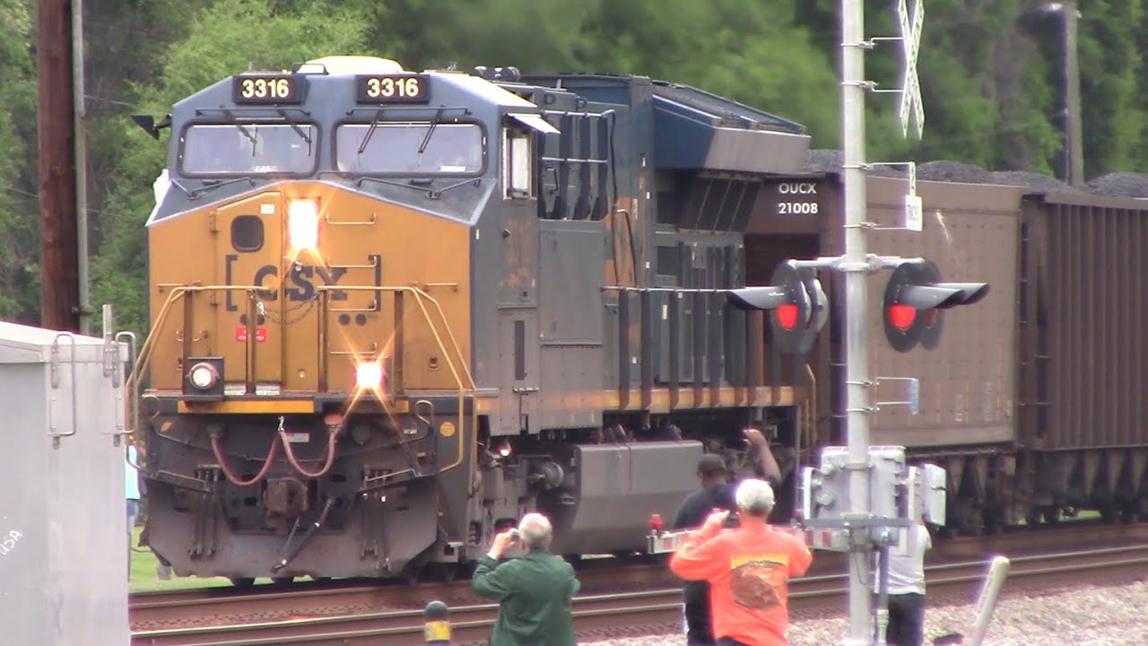 CSX 3316 blowin’ that K5HL leads loaded coal N040-26 at Folkston ...
