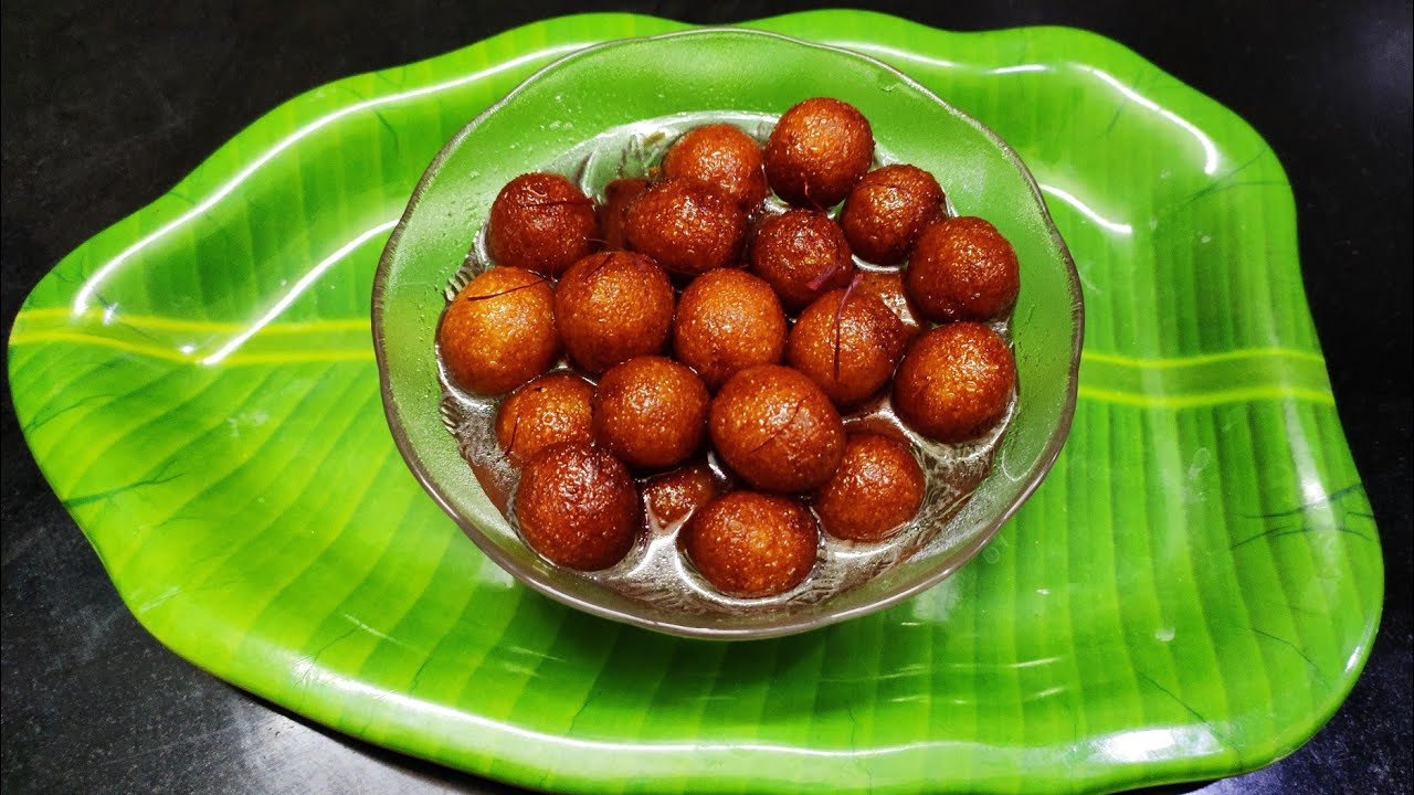 Rava Gulab Jamun / ரவை குலாப் ஜாமுன் / Home made sweet / Recipe in tamil - YouTube