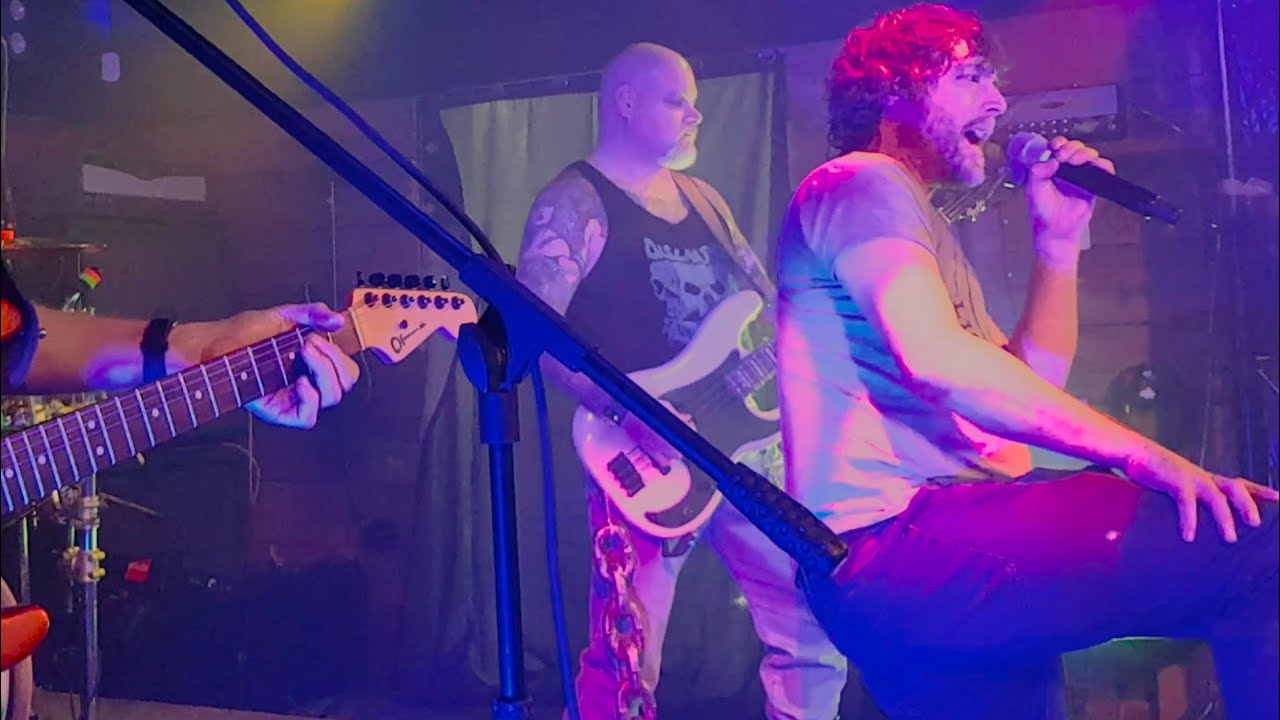 Shot2Bitz - Highway To Hell - Studio Se7en Witney 27-Jan-24 - YouTube