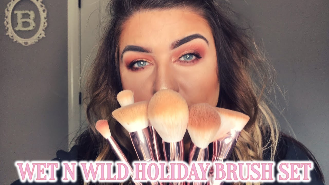 WET N WILD HOLIDAY BRUSH COLLECTION FIRST IMPRESSION/REVIEW | primpinainteaasy