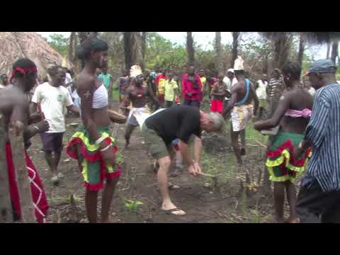 Bapuya, Sierra Leone -Checked out by Locals (HD)