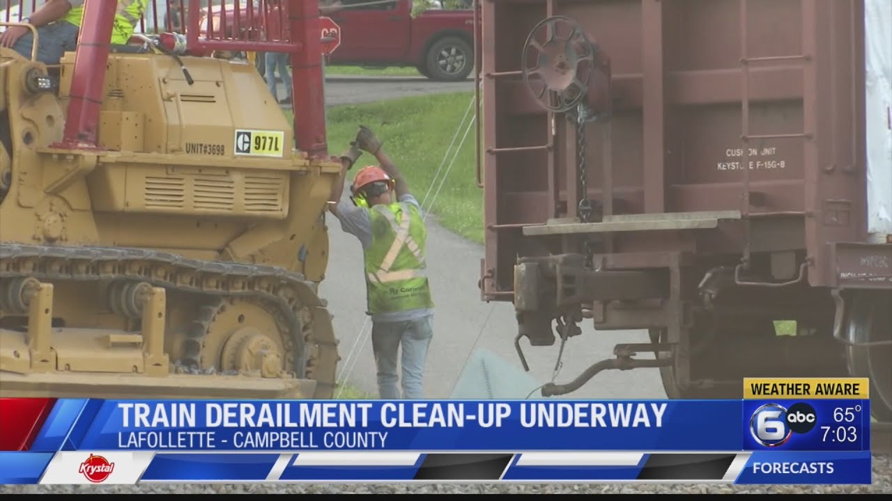Train Derailment Clean Up Underway - YouTube