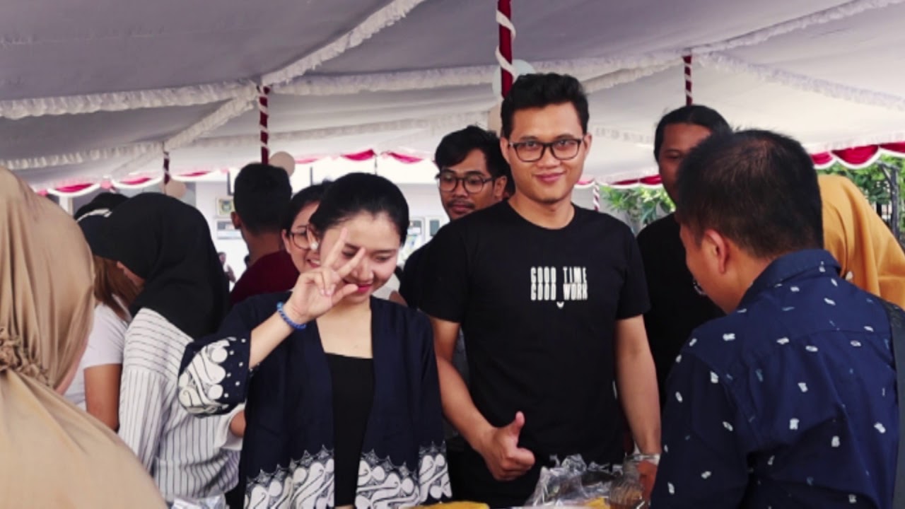 Akhir Tahun 2019 - Family Gathering "Bebas Happy" - YouTube