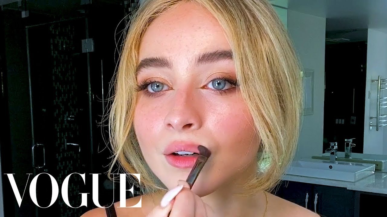Sabrina Carpenter’s Guide to DIY Facials and Perfect Eyeliner