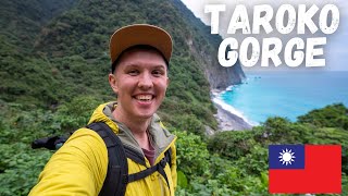 Taroko Gorge National Park in Hualien (太魯閣國家公園) - Most Beautiful Place in Taiwan 🇹🇼
