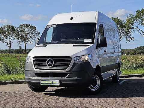 Film: Mercedes-Benz SPRINTER 315 ac automaat EURO6 — 2023 — prezentacja pojazdu