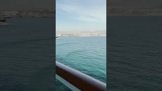 Sailing away ￼
