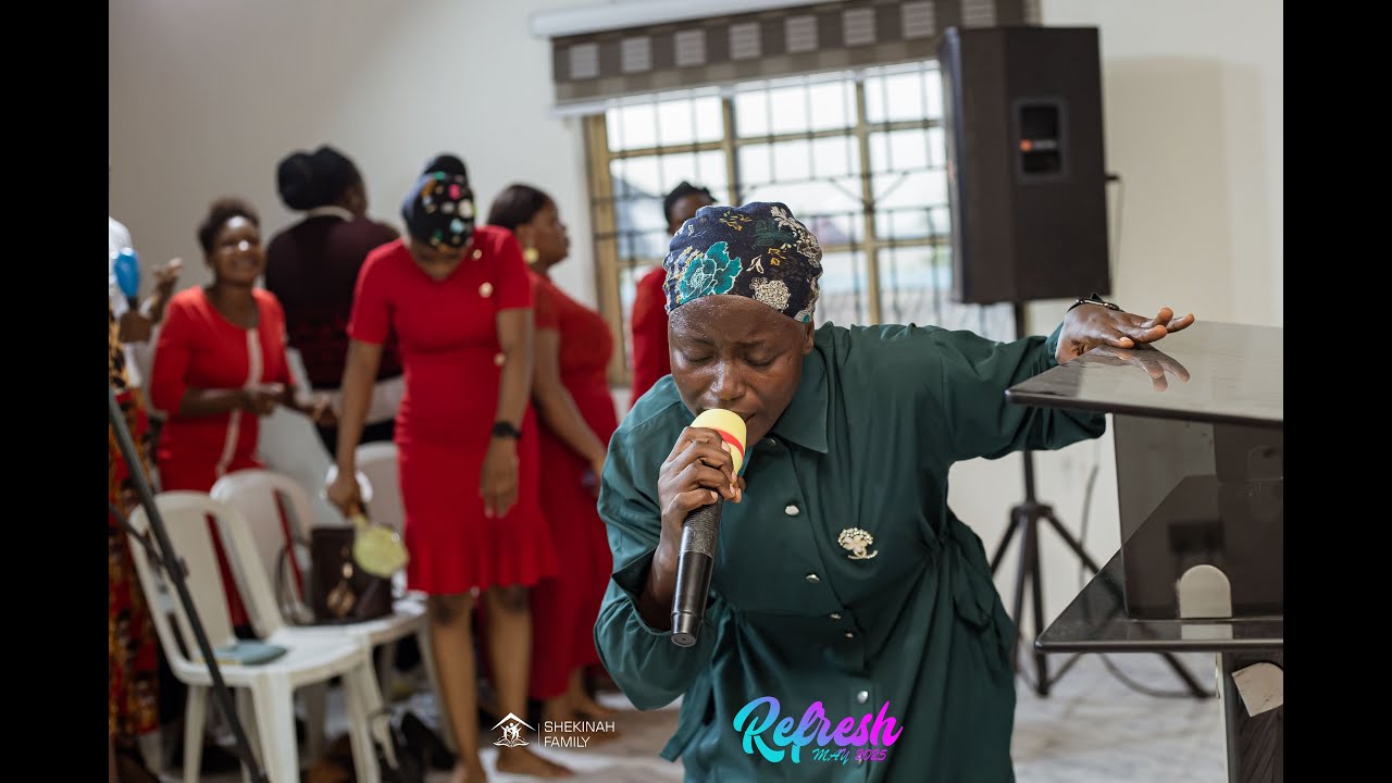 Powerful Soul Lifting Worship Ministration by Minister Gracious Amaka Shekinah Family Ikorodu