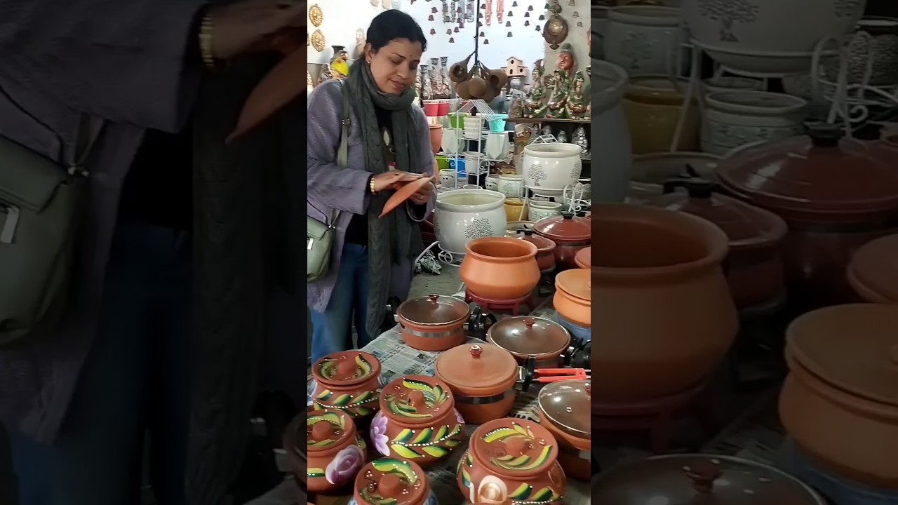 usefull kitchen tips.. mitti ke bartan kaise maintain kare 🤗#kitchentips #mittikabartan #usefultips