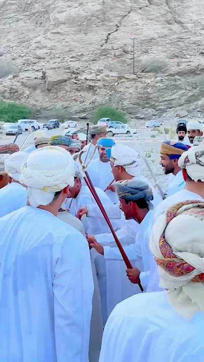 Traditional Omani music and dance!Ummanin #viral #oman #muscat