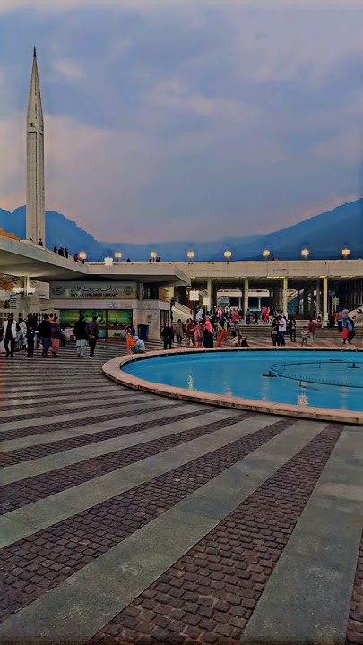 prayers-time-in-faisal-mosque-islamabad-pakistan-youtube