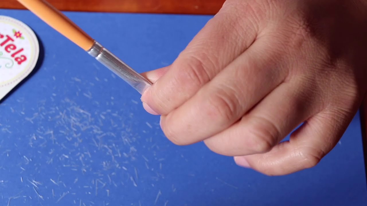 Preparación de pinceles para pintar en tela