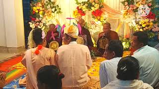 বন্ধু Umong marma weds