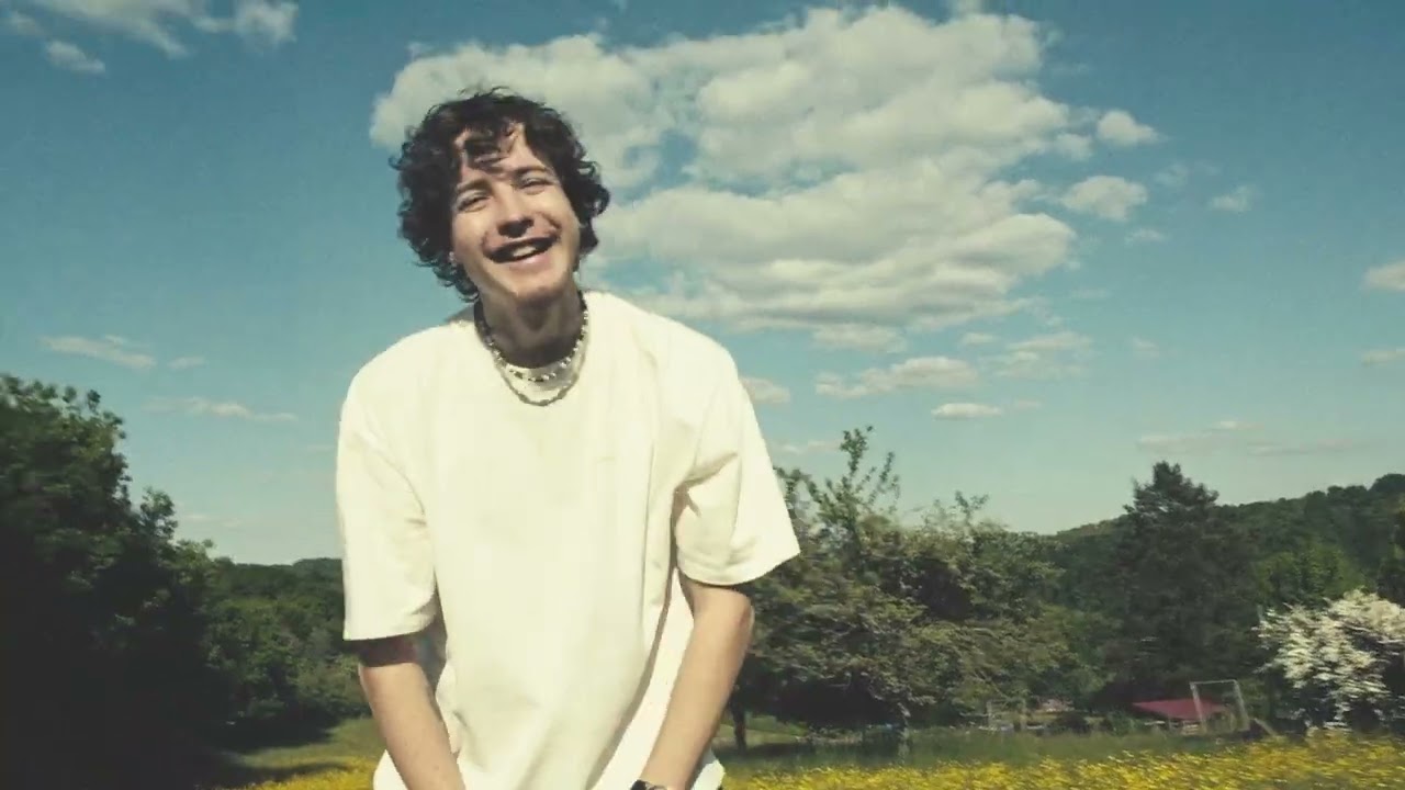 GIACO - No Apologies (Official Music Video)