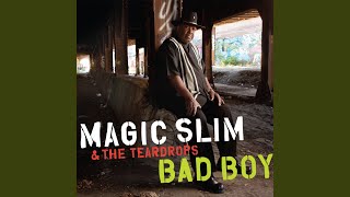 Video thumbnail of "Magic Slim and the Teardrops - Matchbox Blues"