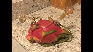 Dragon Fruit Dab Hits {12 Dabs of X-Mas}(Can I Dab Bong It?)