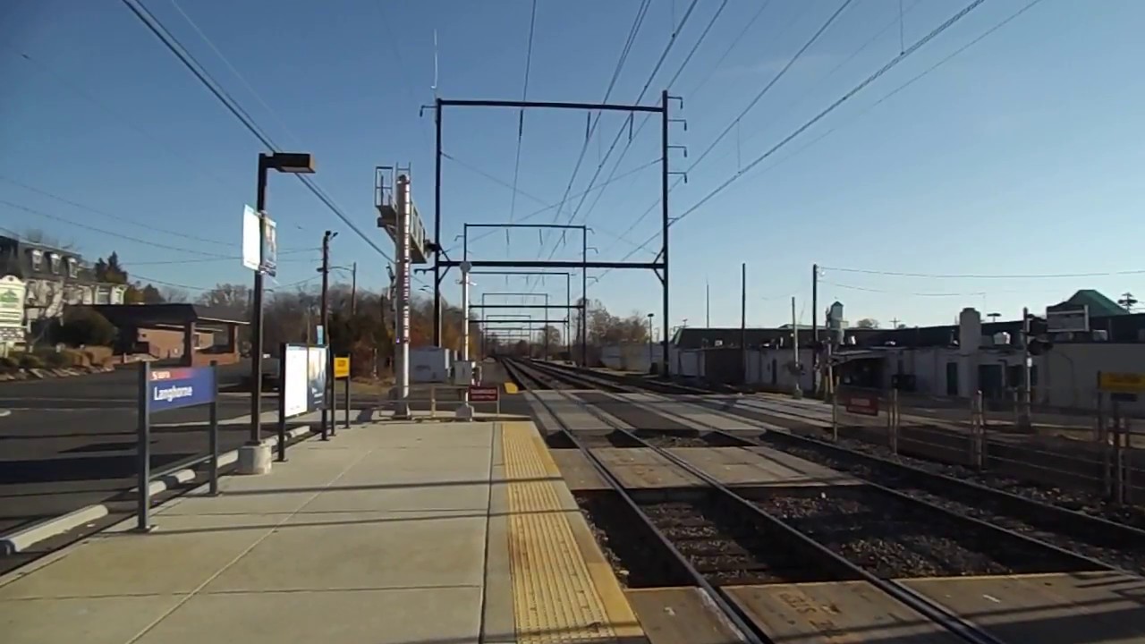 septa-regional-rail-west-trenton-line-train-3523-at-langhorne-pa