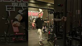 Single Arm Cable Lateral Raise