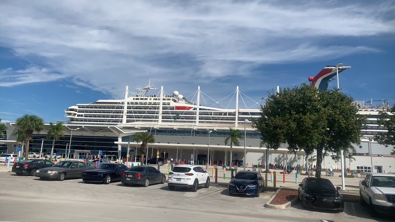 Cruising to the Bahamas on Carnivals Sunshine Ship out of Charleston Sc. YouTube