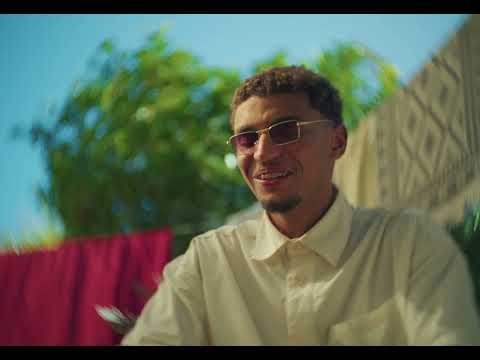 Na Lua ou no Sol - Pitiko - Clipe Oficial