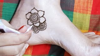 Beautiful Leg Mehndi Design Easy And Simple | Floral Bunch For Leg | Sharda's Angel