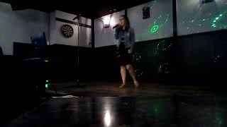 Heather Karaoke - Pat Benatar - Hit Me With Your Best Shot