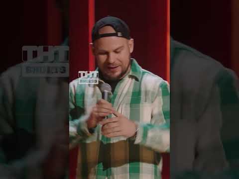 Место женщины на кухне?!! #тнт #shorts #юмор #standup #валентинсидоров #кухня #девушка