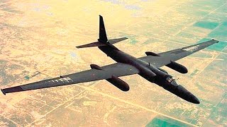 U-2偵察機がアメリカ空軍基地を出発