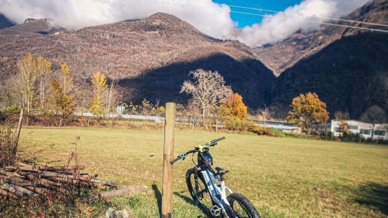 Lungo la ciclabile del Toce