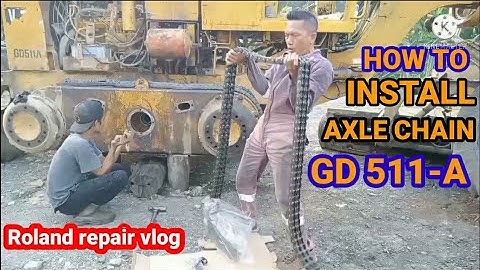 Motor Grader How To Installing Axle Chain Kumatso GD511-A // Roland Repair Vlog
