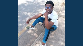 Kwenziwanjani Emhlabeni feat Mhlengik U0026 Sphile