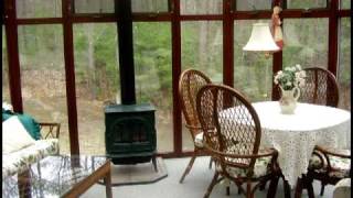 EXCEPTIONAL VALUE !!  4 Bedroom Colonial