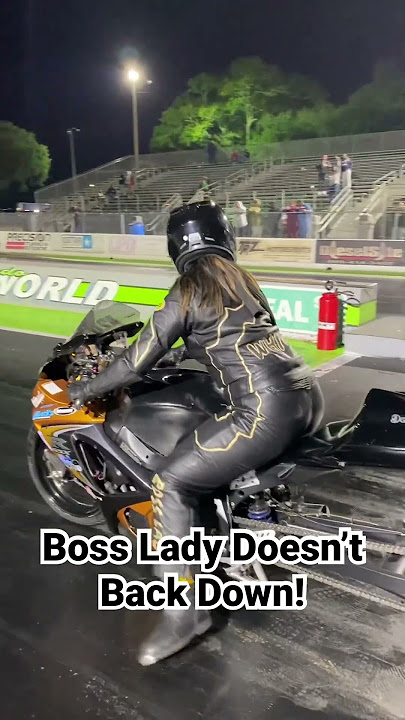 Pembalap Motor Wanita DIPANGGIL untuk Grudge Race!