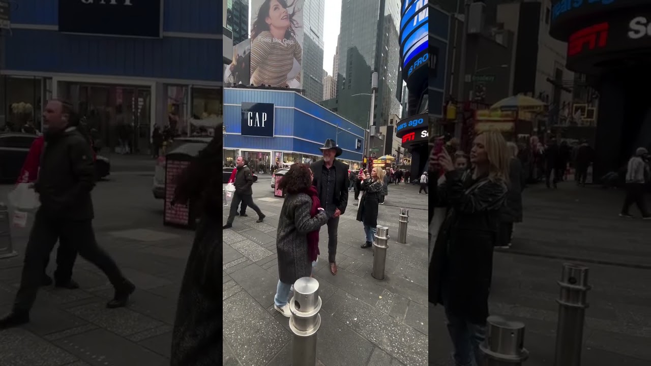 Trace Adkins - "What Color's Your Wild" Music Video Premiere in Times Square