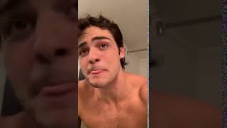 Noah Centino Razor