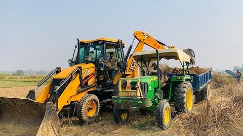 JCB 3dx Extra Backhoe Loader Repair Old School ground With Powertrac434 John Deere tractor